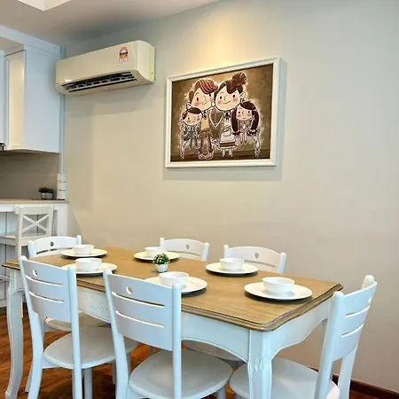 Jeff & Ricky Homestay 82@Vivacity Megamall Kuching Exterior photo